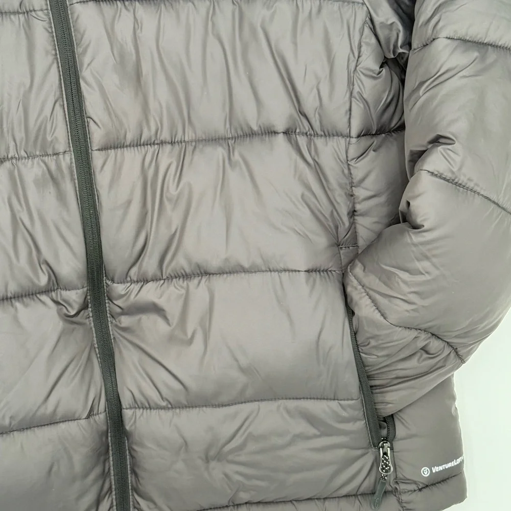Champion‎ Men's Charcoal Puffer Jacket, Excellent condition.